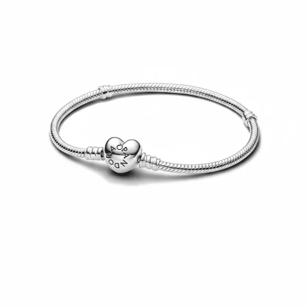 Pulseira Pandora Coração + 3 Berloques de BRINDE Banhados em Prata