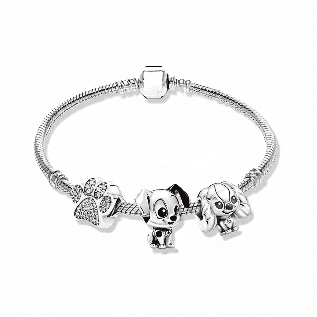 Kit Pulseira Pandora em Coração e 3 Berloques Banhado em Prata