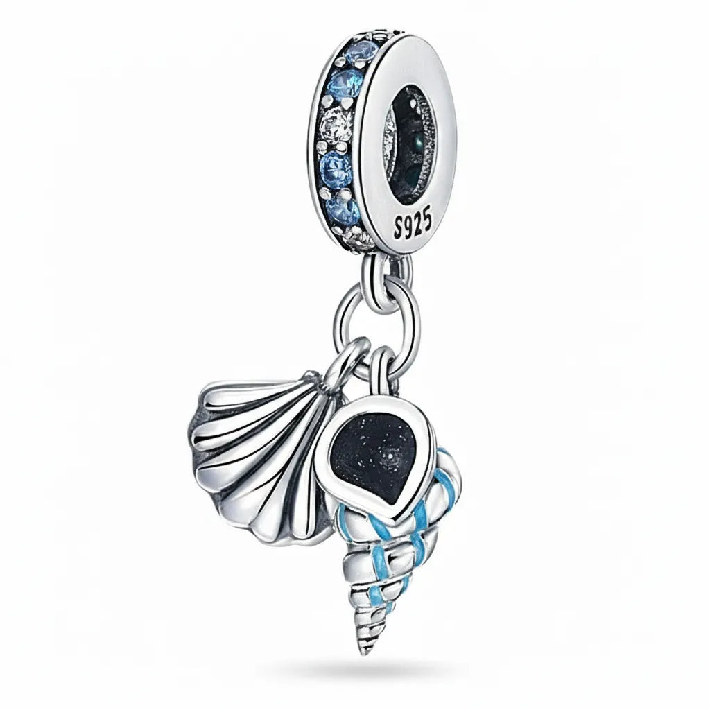 Berloque Concha Banhado em Prata